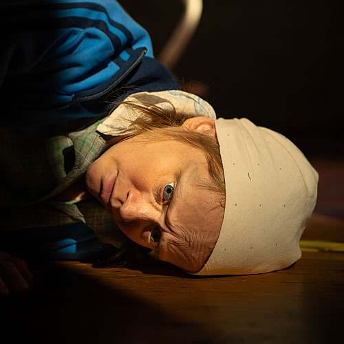 Ella Mettänen, Väylä tells the story of a young girl during the Lapland War
